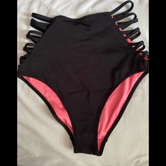 High waist bikini bottom - Picture 1 of 3